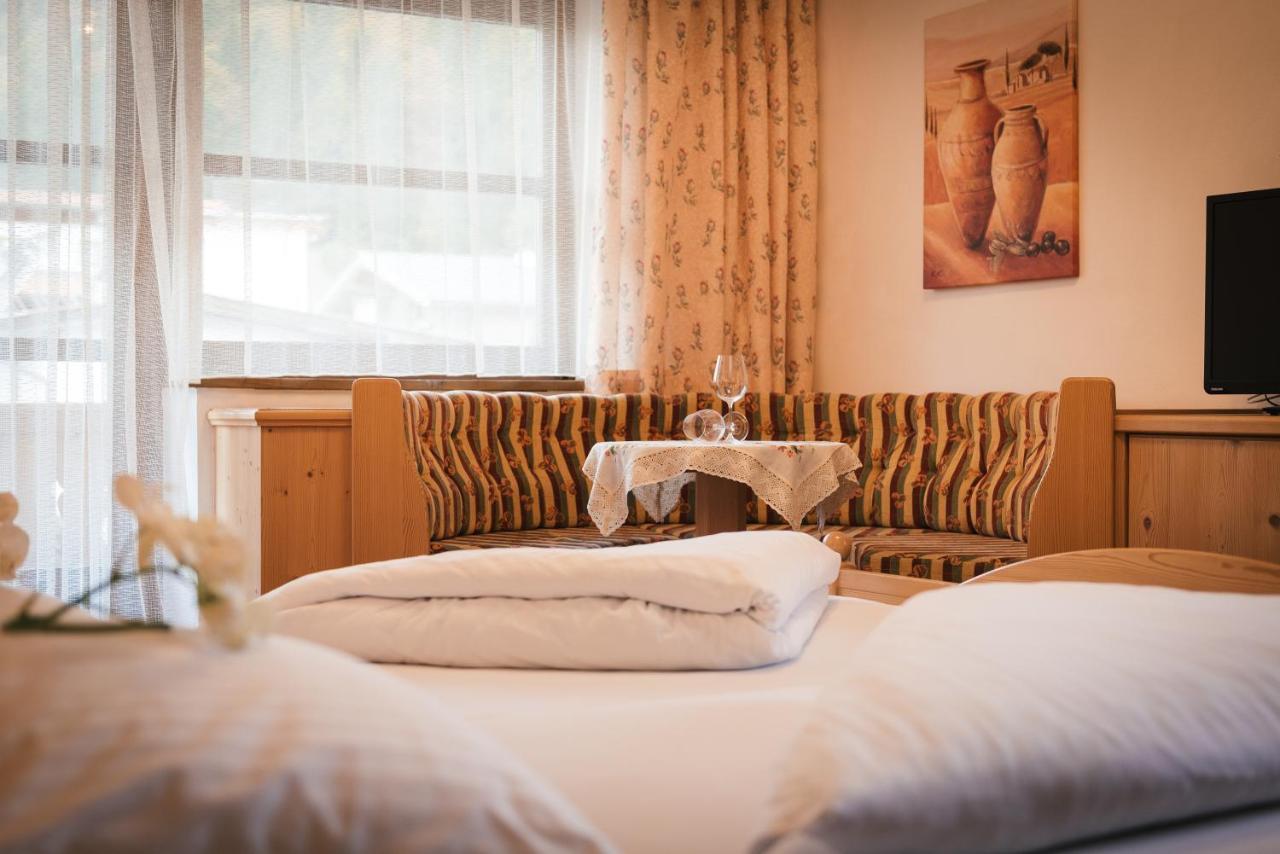 Hotel Sonneck Kossen Bagian luar foto